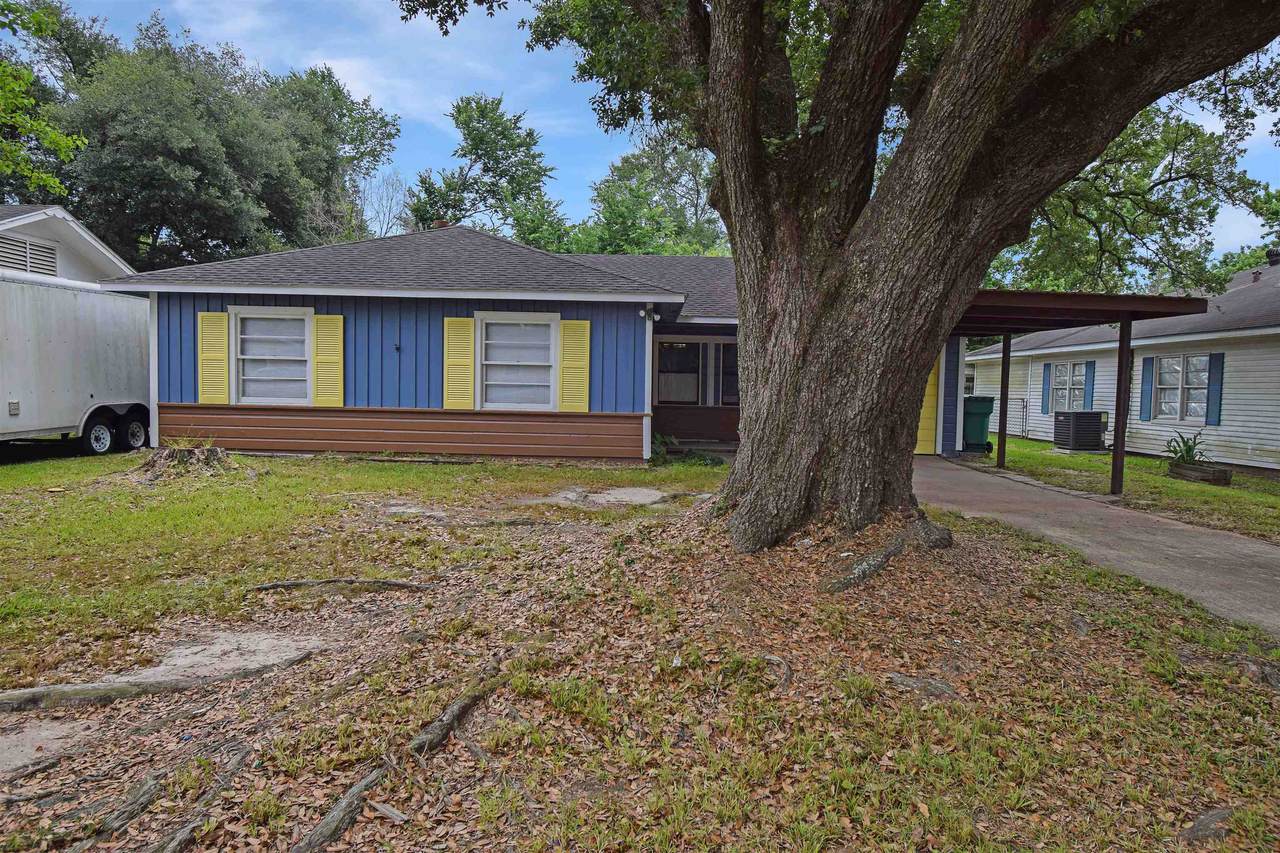 2418 Mckee - Photo 1