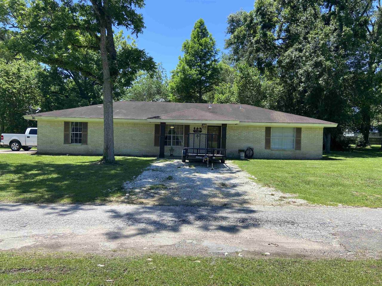 205 Hodges - Photo 1