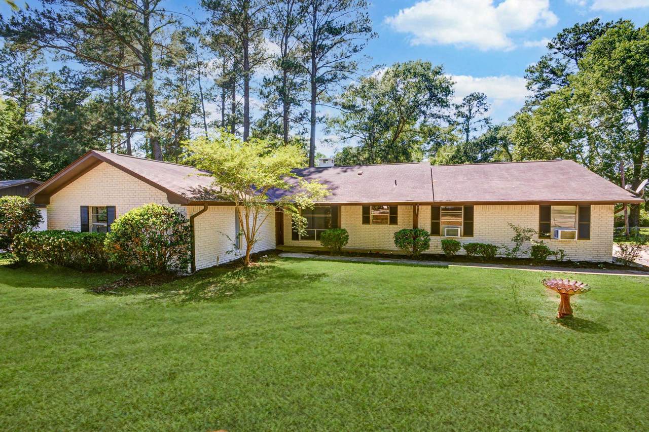 813 Richardson Dr - Photo 1