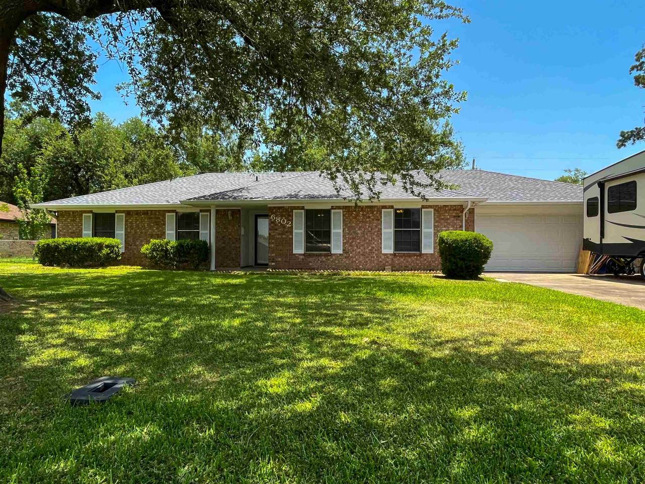 6802 Lancaster Dr - Photo 1