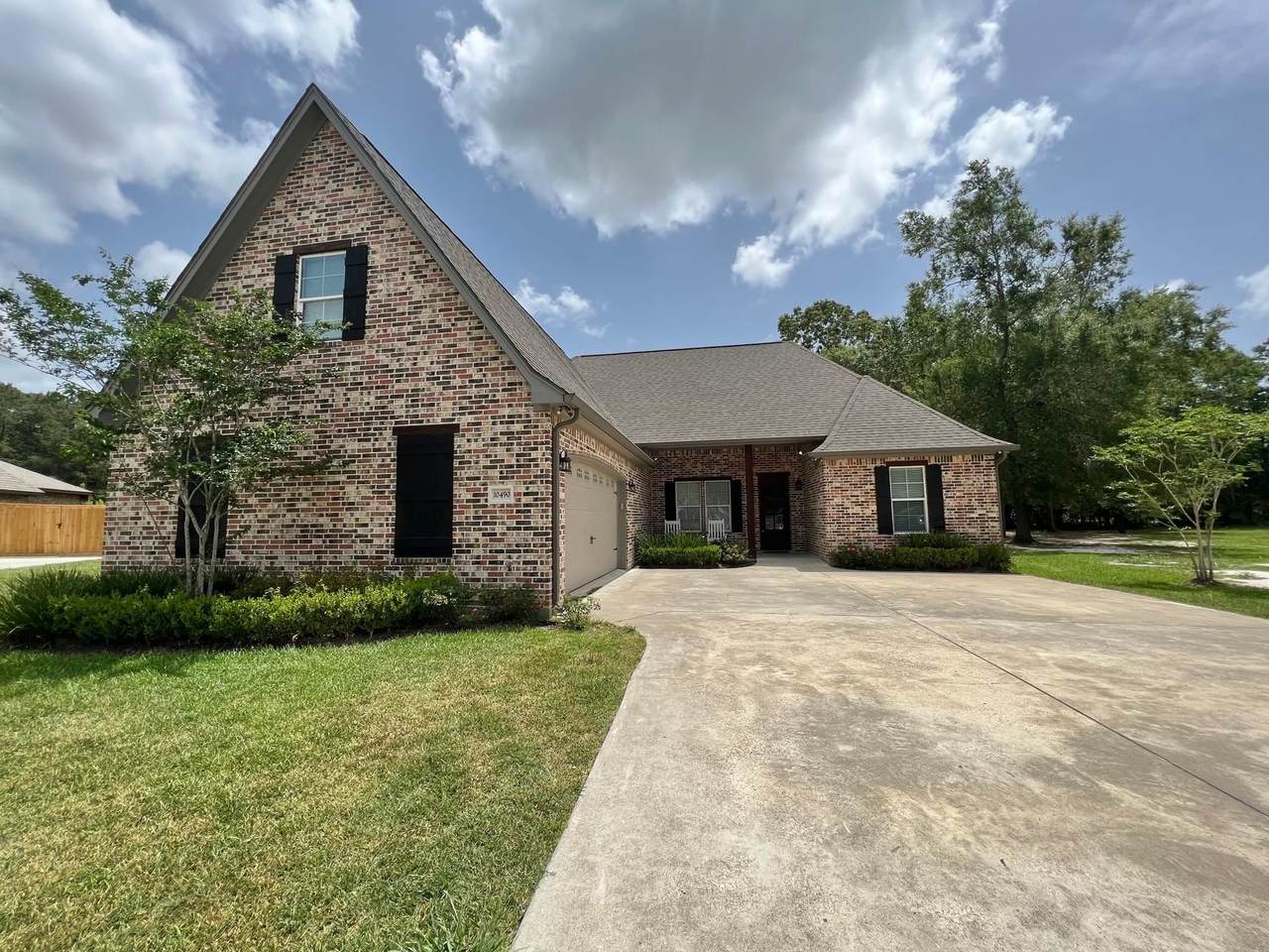 10490 Jordan Ave - Photo 1