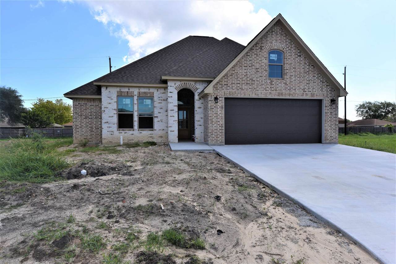 2340 Ryann Ln - Photo 1