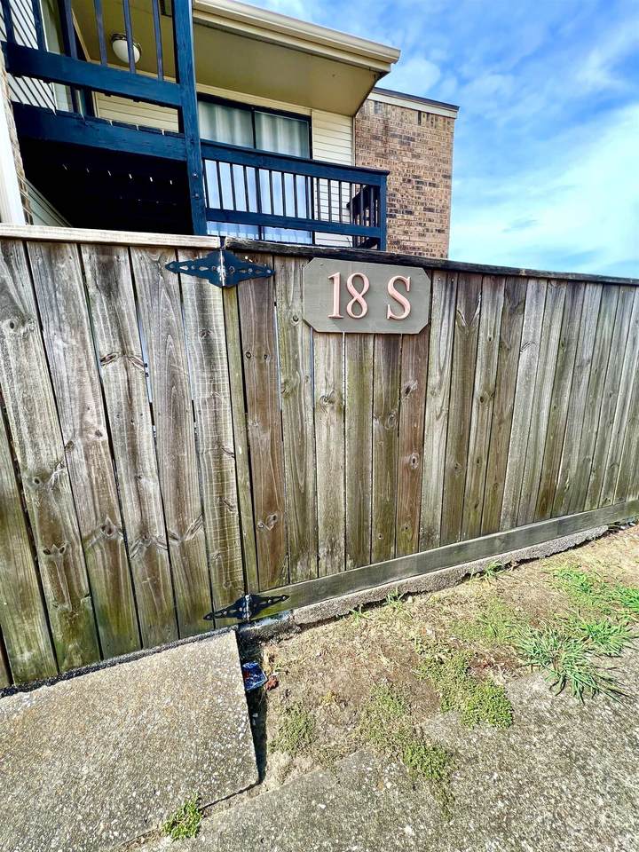 1212 Major Dr - Photo 1