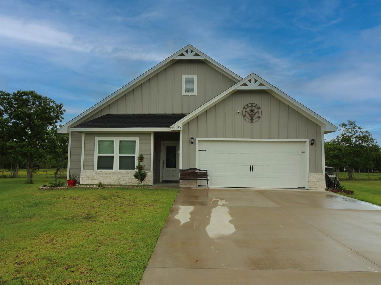 6595 Jade Ave. - Photo 1