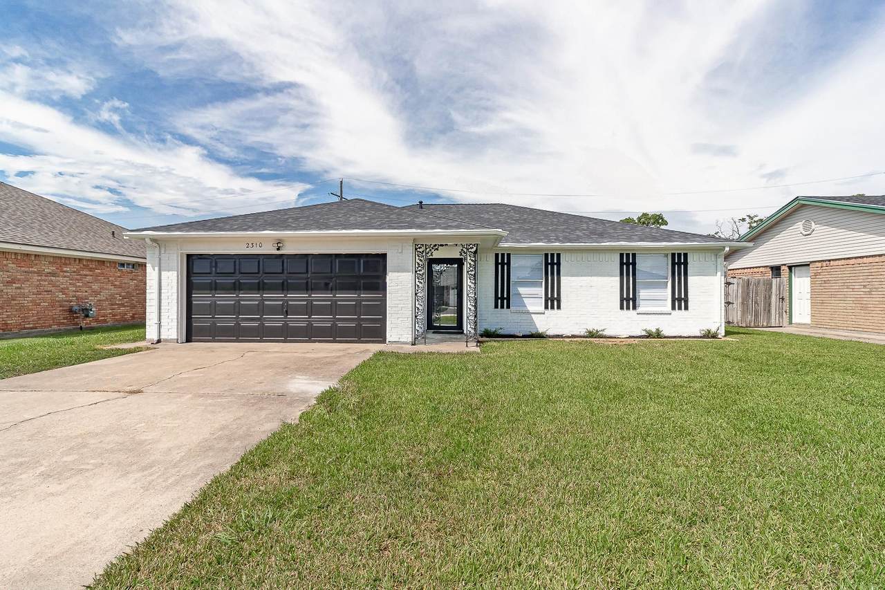 2310 Nottingham - Photo 1