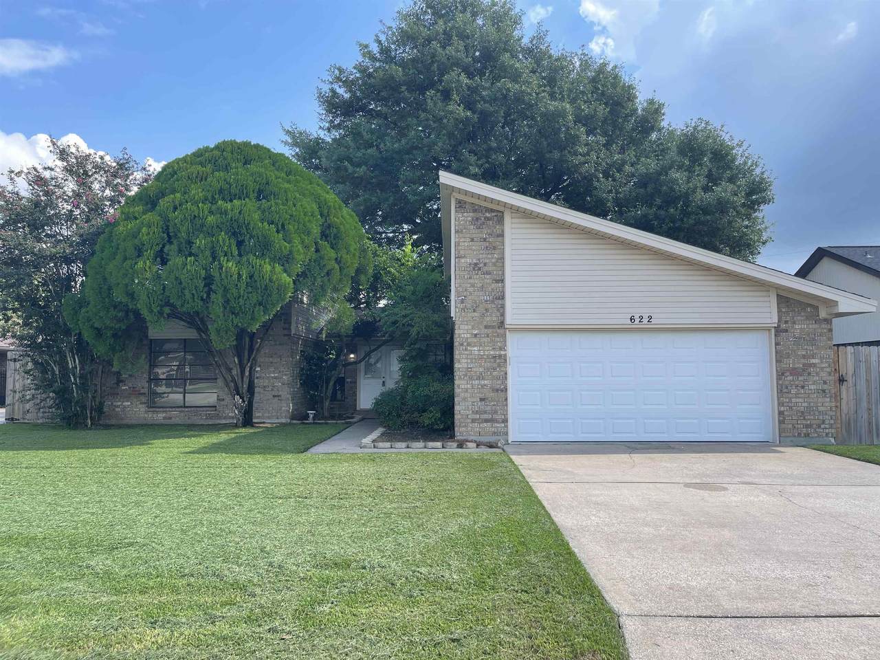 622 Drawhorn Dr - Photo 1