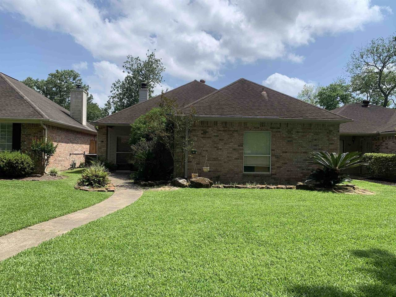 19 Sandelwood Trail - Photo 1