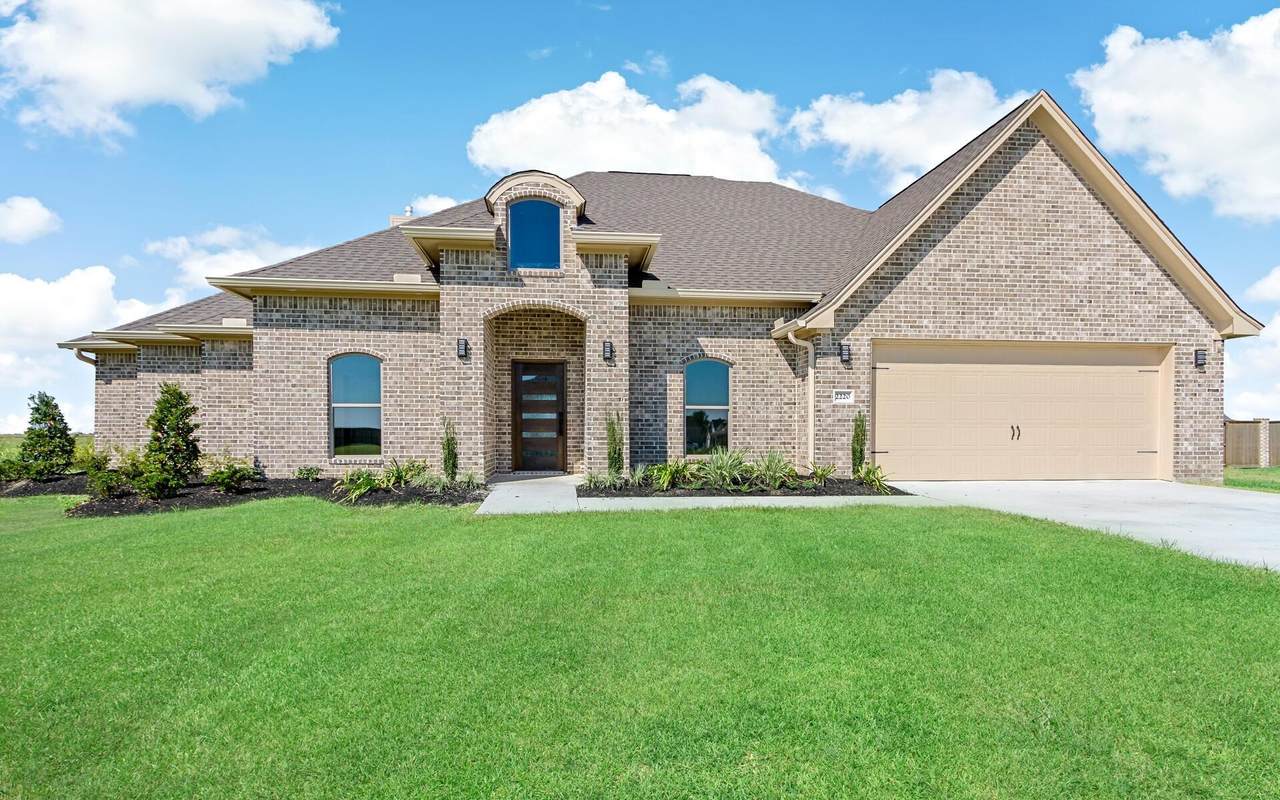2220 Diamond D Dr. - Photo 1