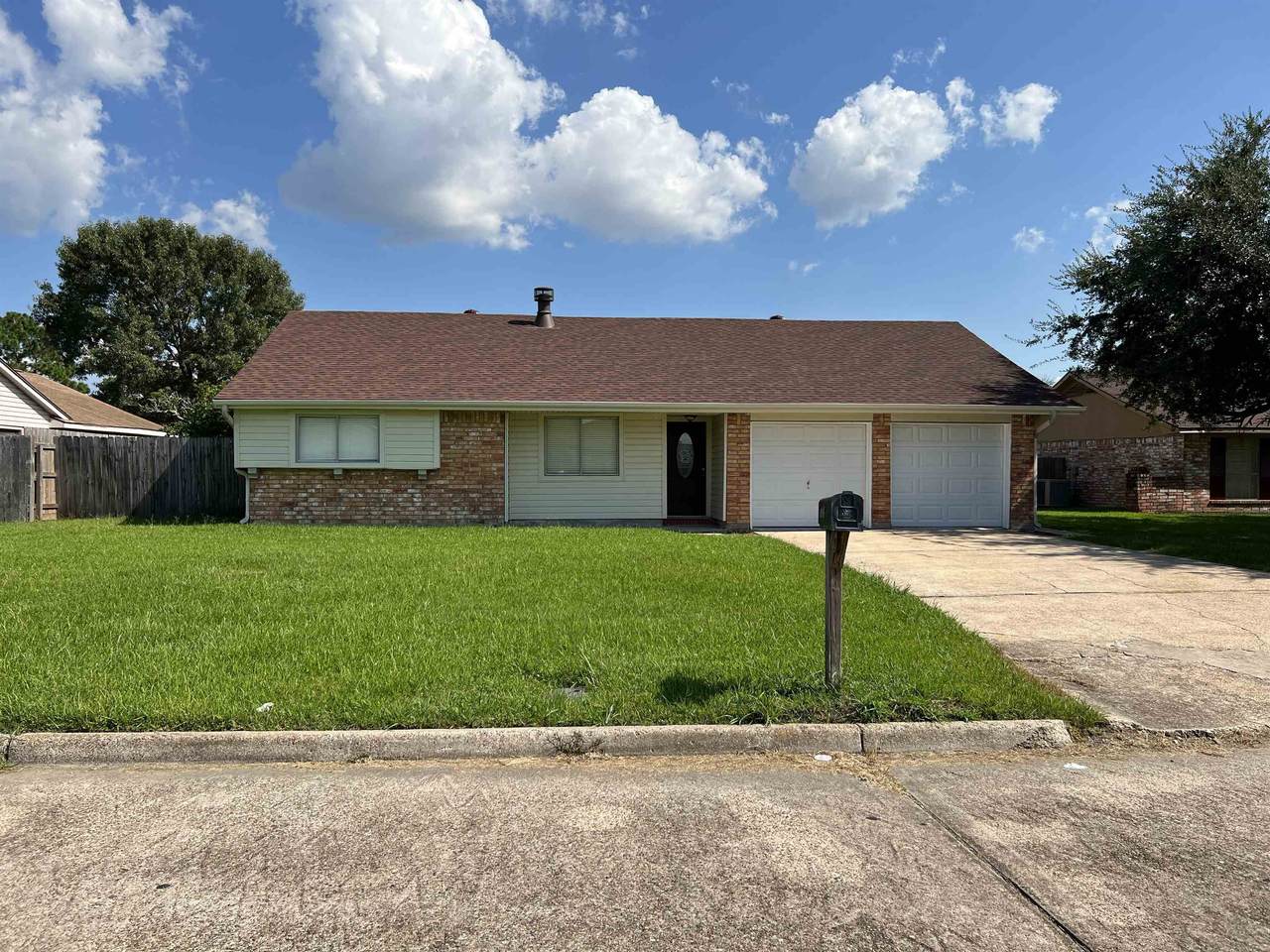 4216 Willow Bend Ln - Photo 1