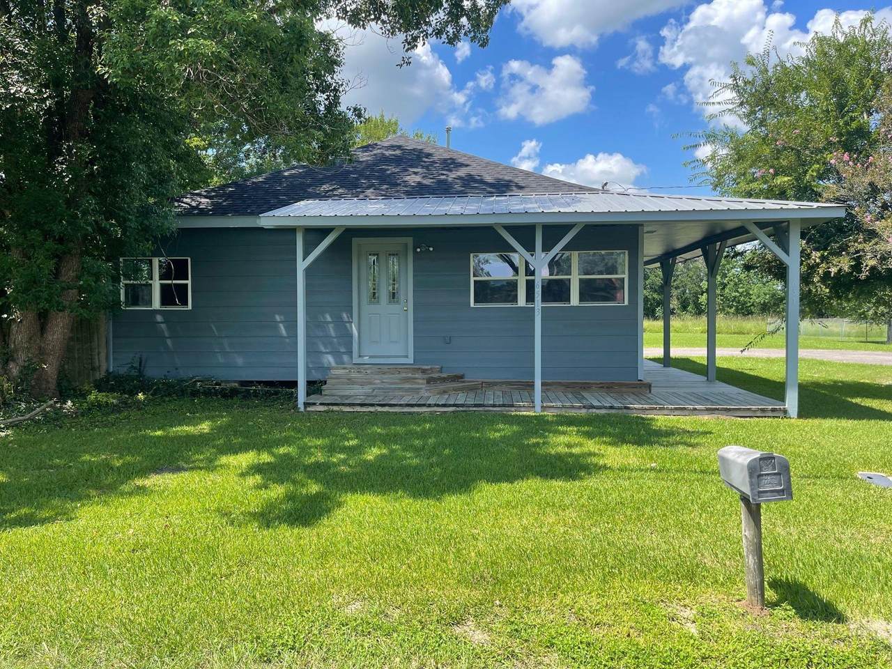 6513 Garnet Avenue - Photo 1