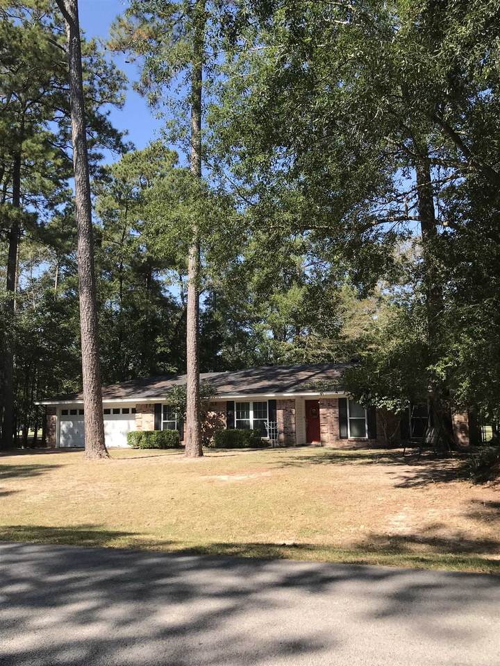 701 Wildwood - Photo 1