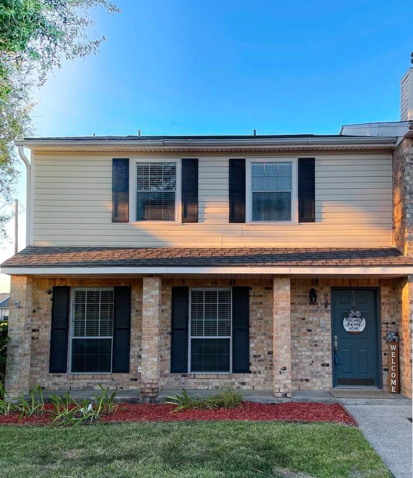 954 Sunmeadow Dr. - Photo 1
