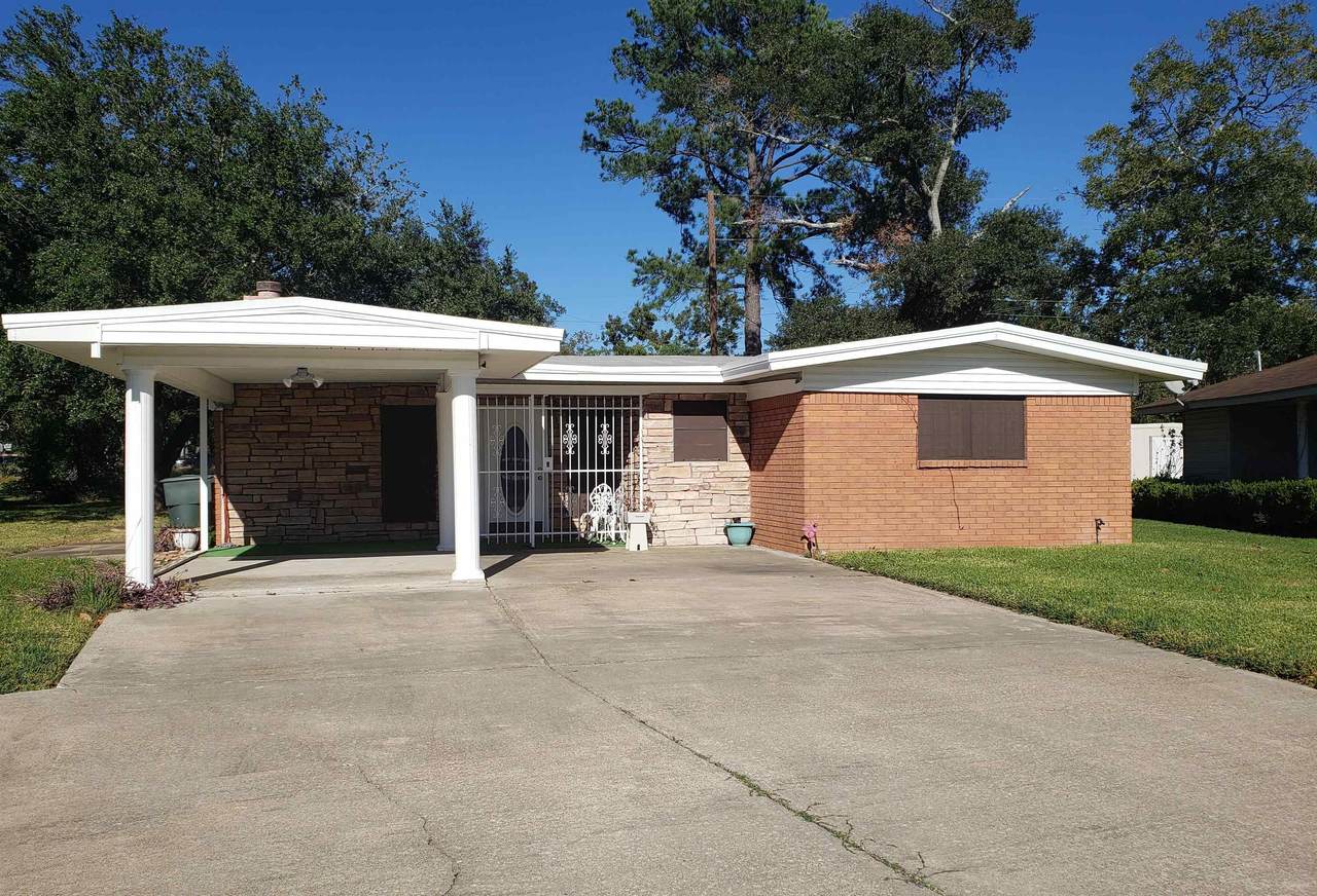 4125 Flamingo Lane - Photo 1