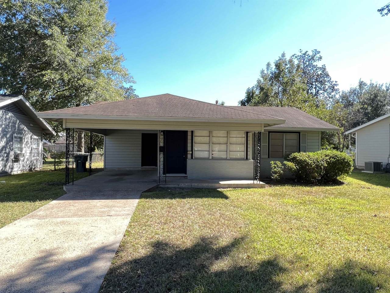 650 Parson Dr. - Photo 1