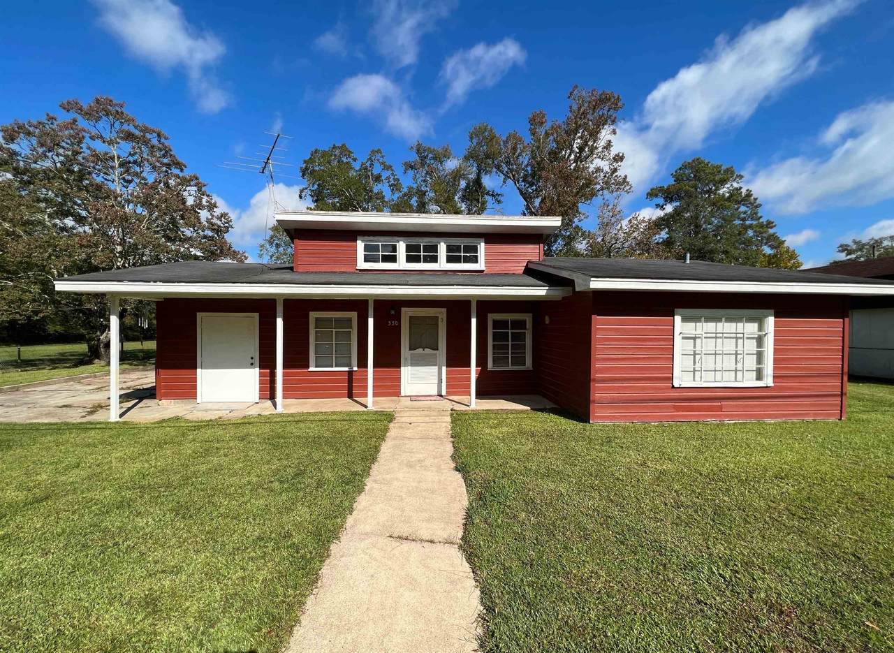 330 Vaughn - Photo 1
