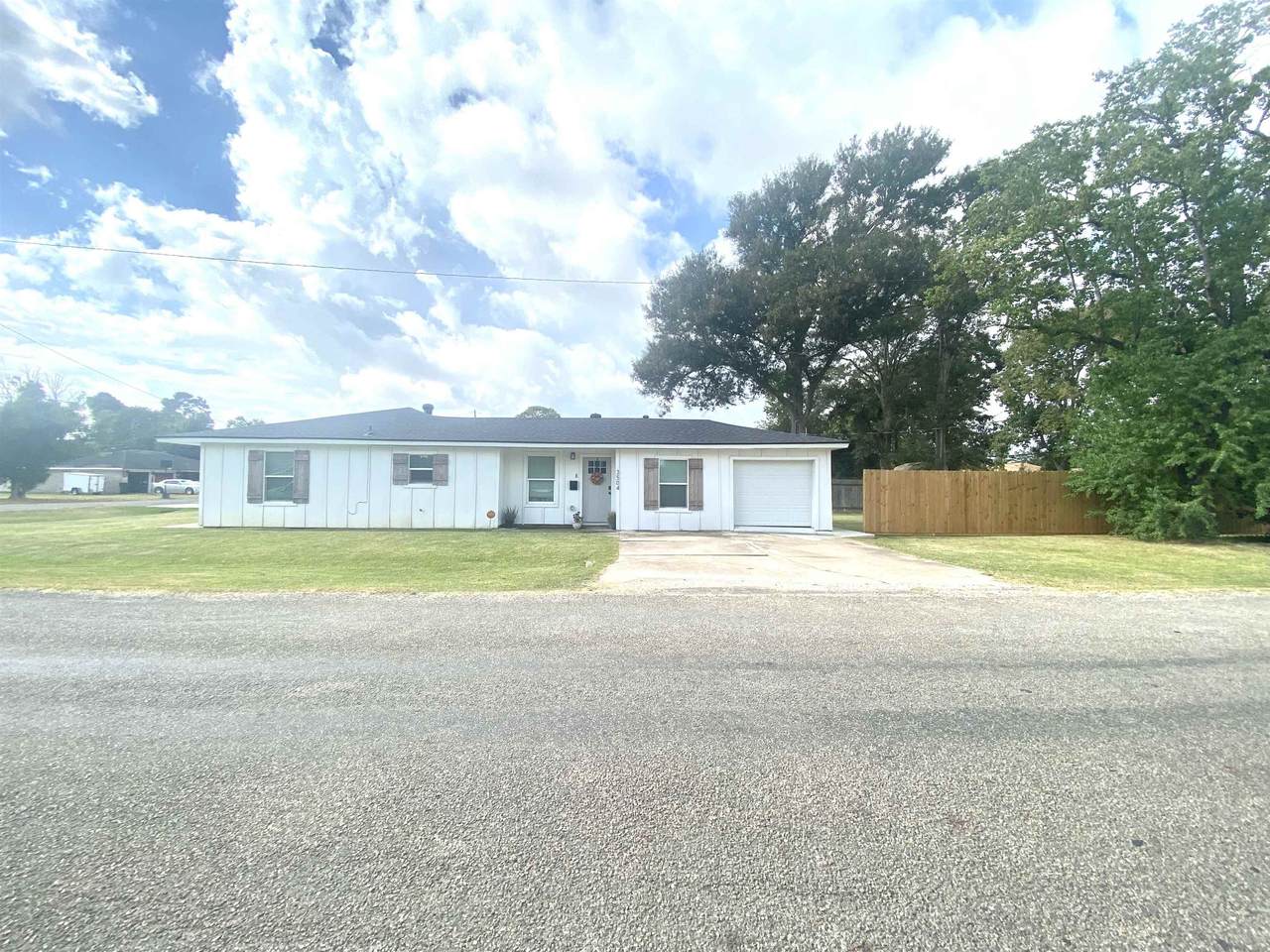 3504 Avenue F - Photo 1