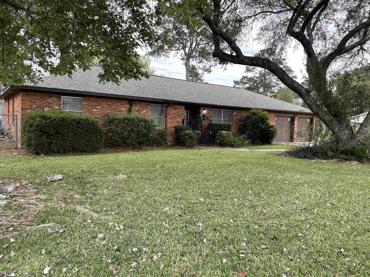 7010 Plant Rd - Photo 1