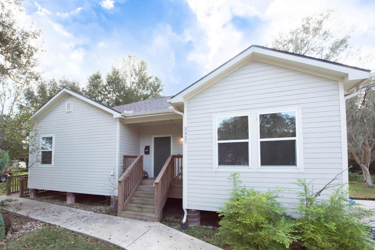 3327 Bryan Ave - Photo 1