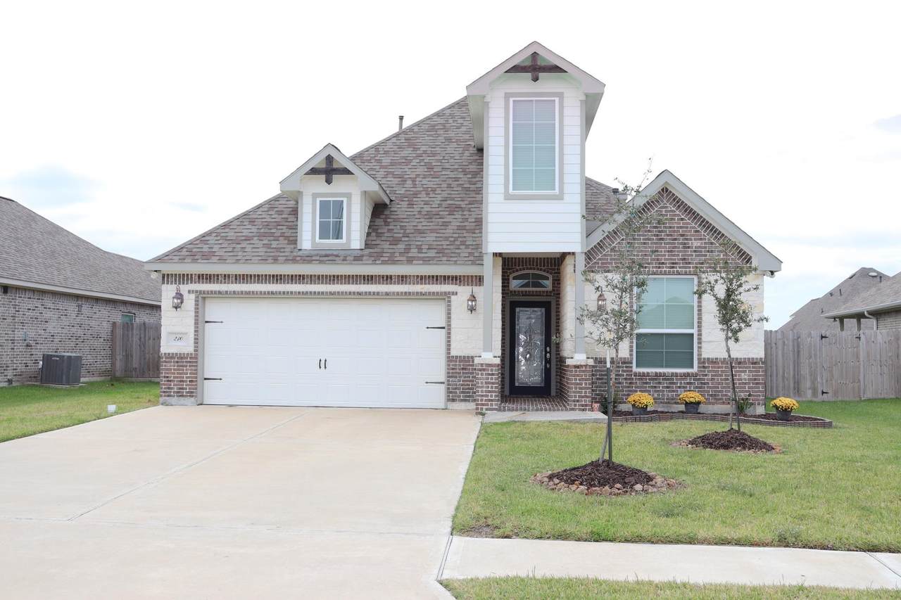 210 Rio Grande Dr - Photo 1