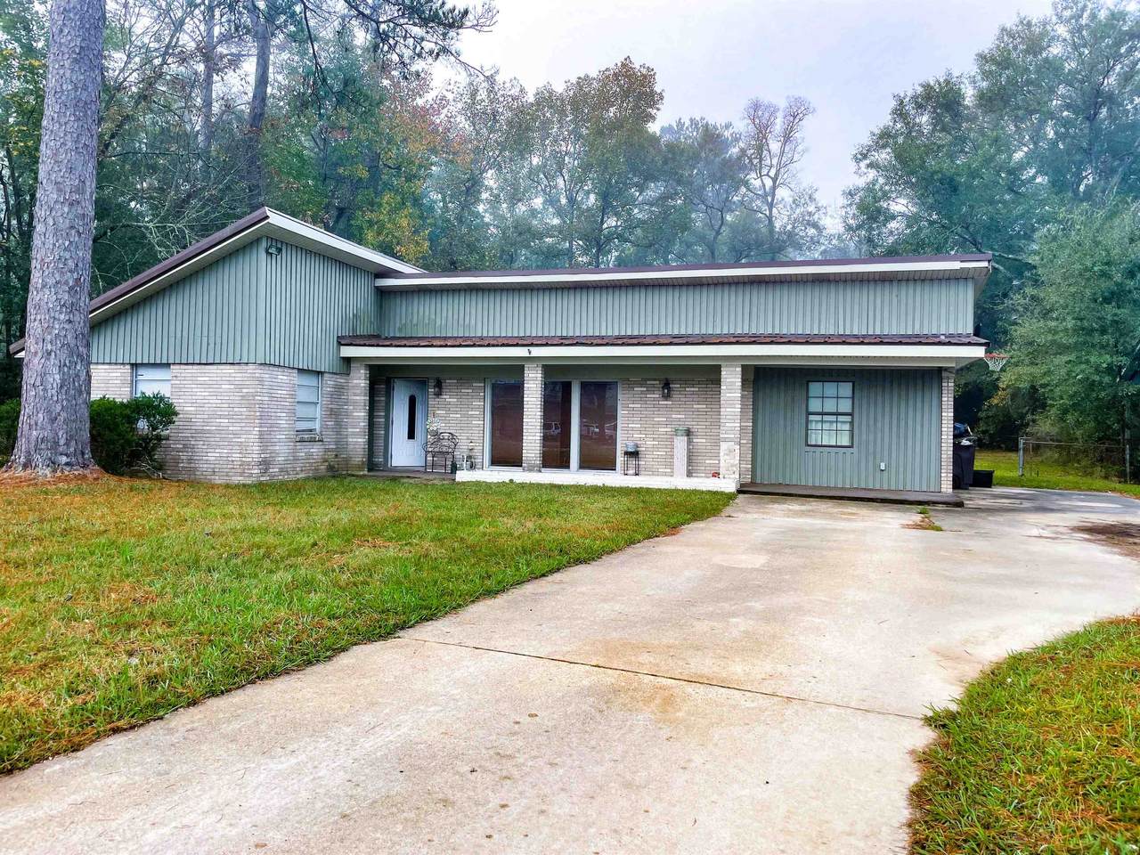 2480 Evangeline - Photo 1