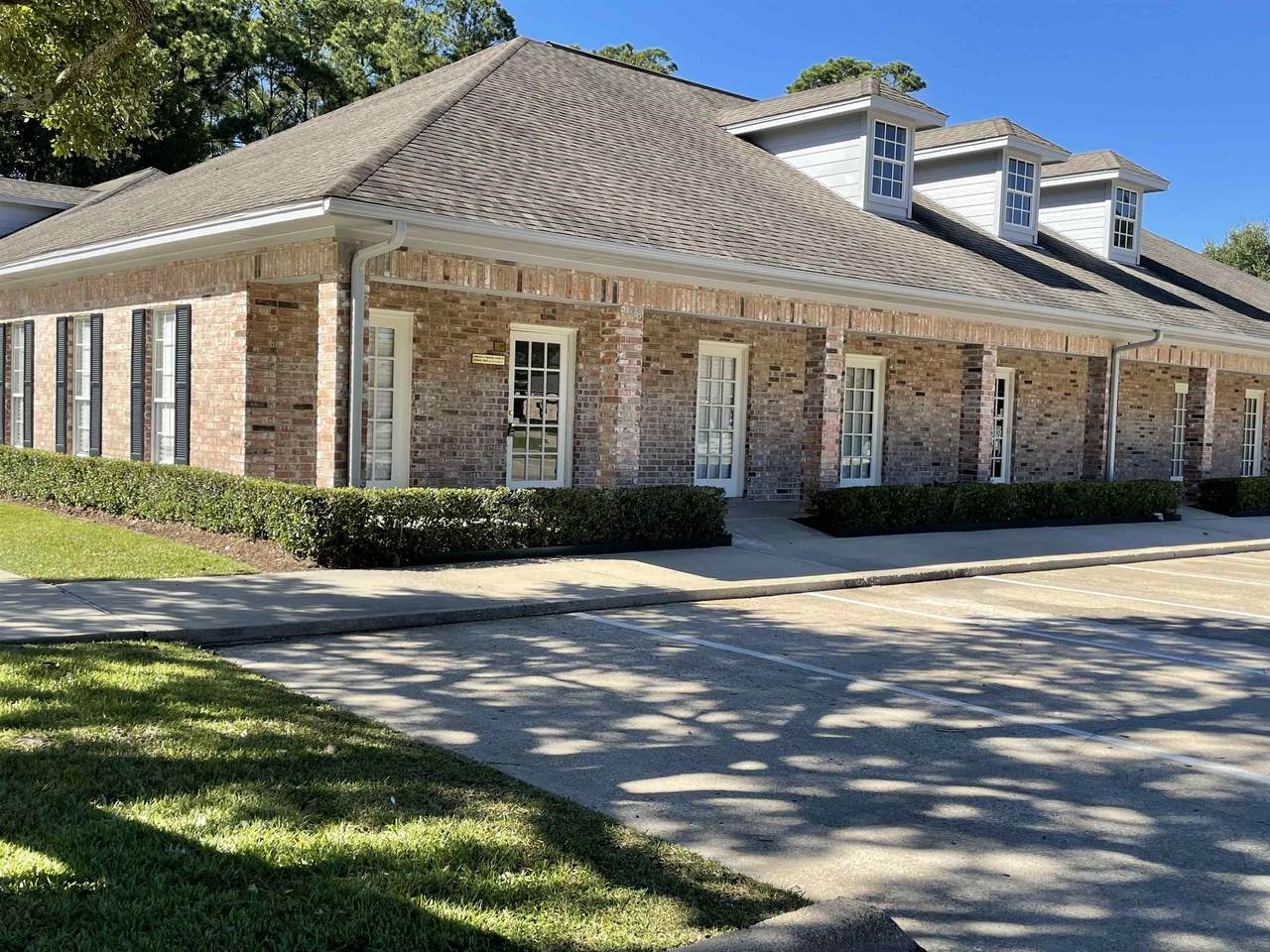 3560 Delaware St - Photo 1