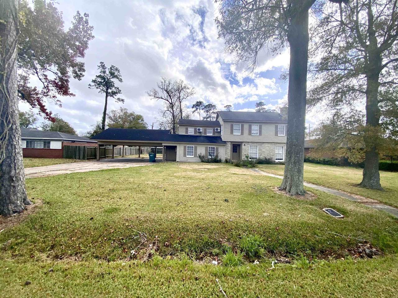 2575 Beech St - Photo 1