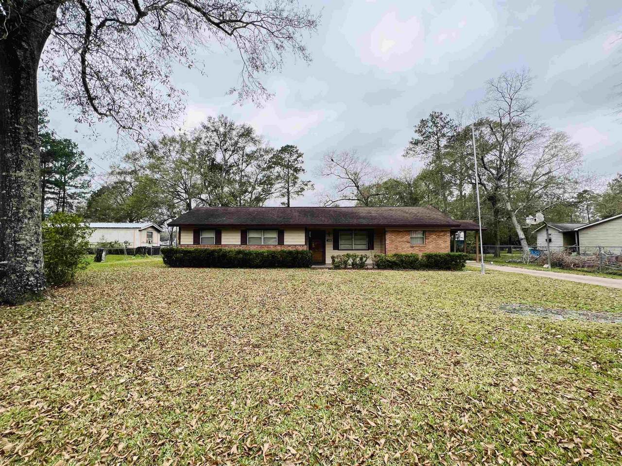1155 Craig St - Photo 1