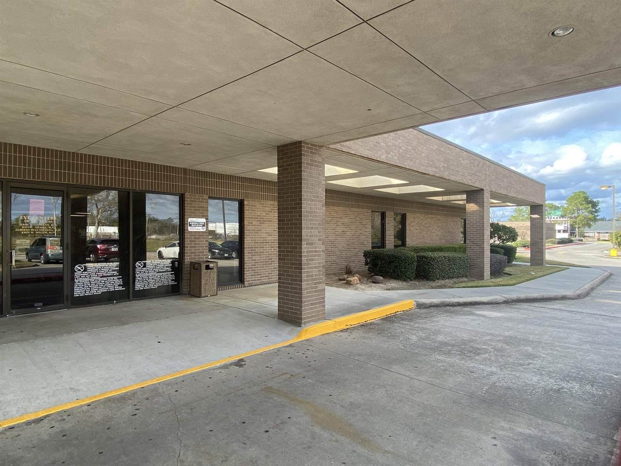 3129-Suite 150 College St - Photo 1