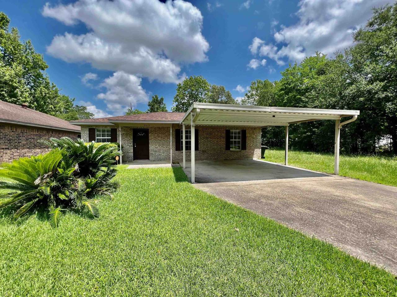 9410 Josey - Photo 1
