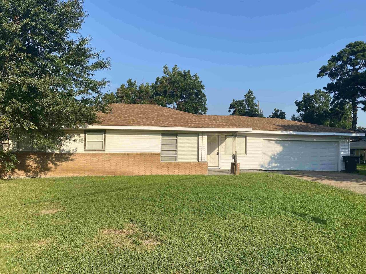 3604 Avenue G - Photo 1