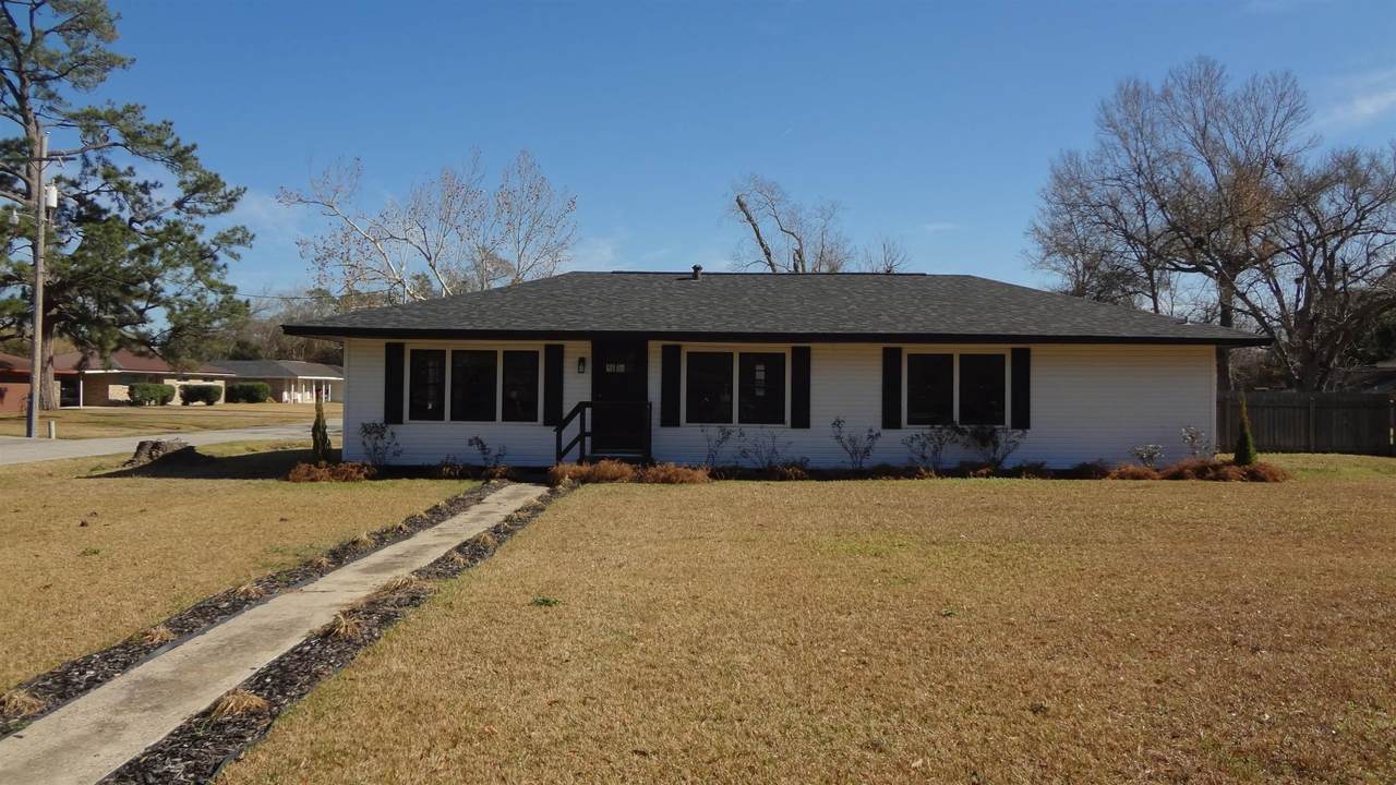 2403 Newton - Photo 1