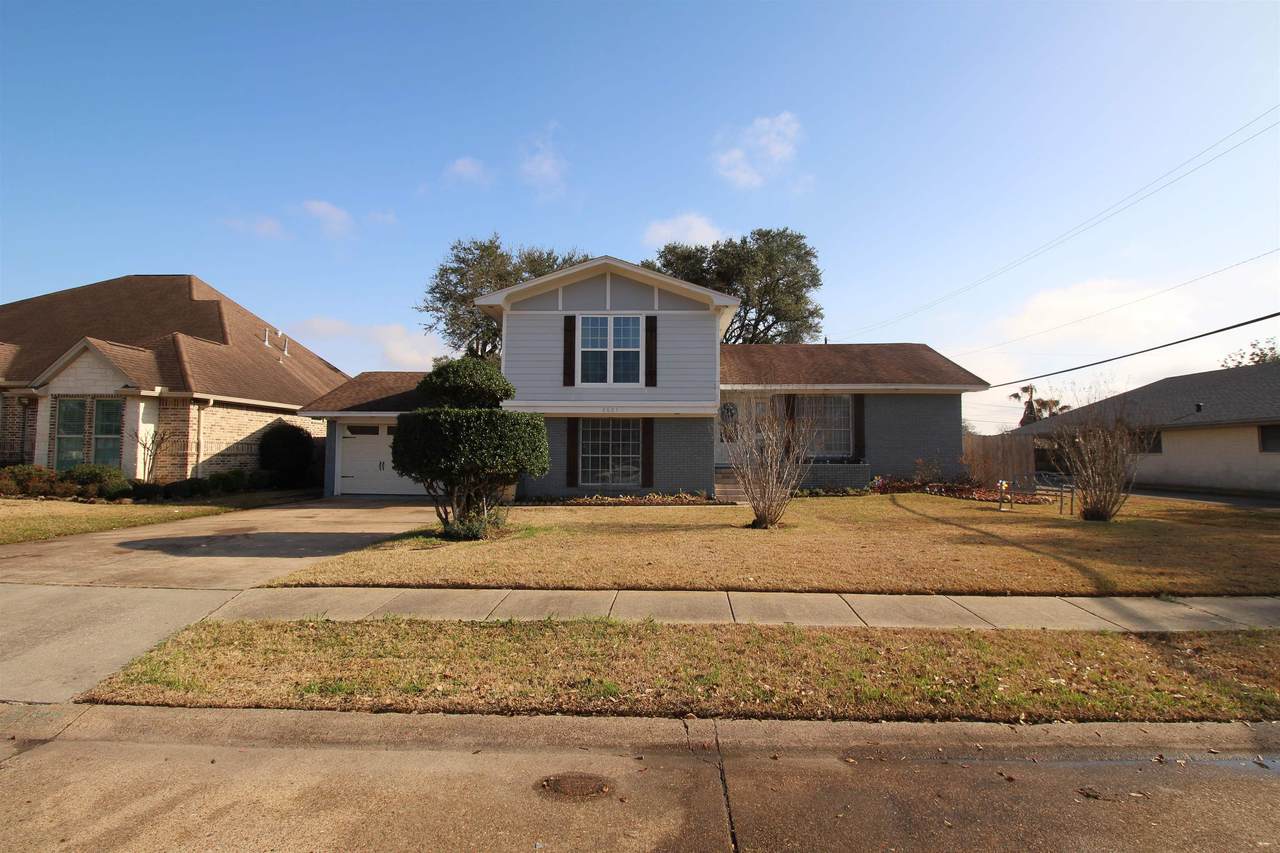 2621 Miller St - Photo 1