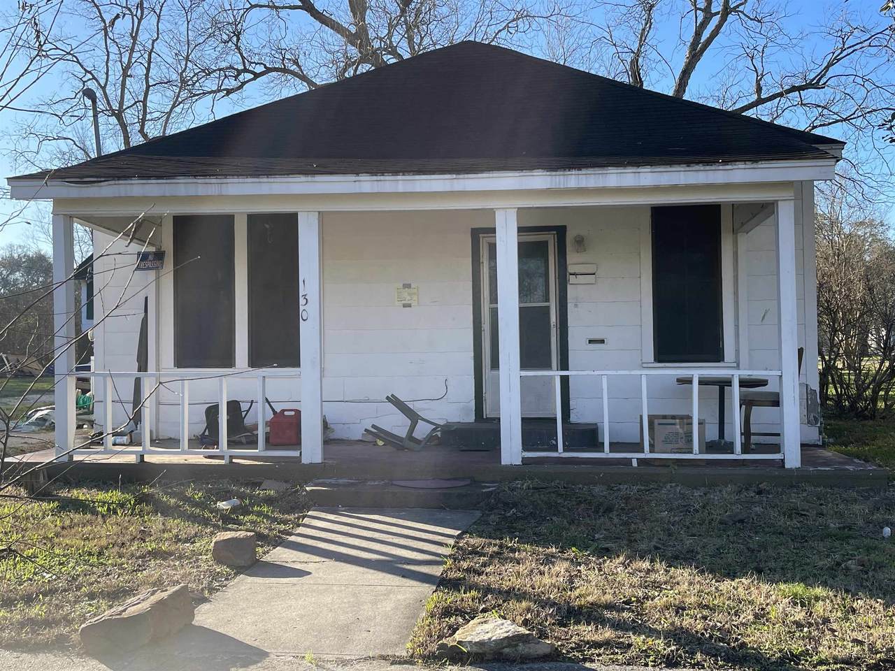 130 Adams - Photo 1