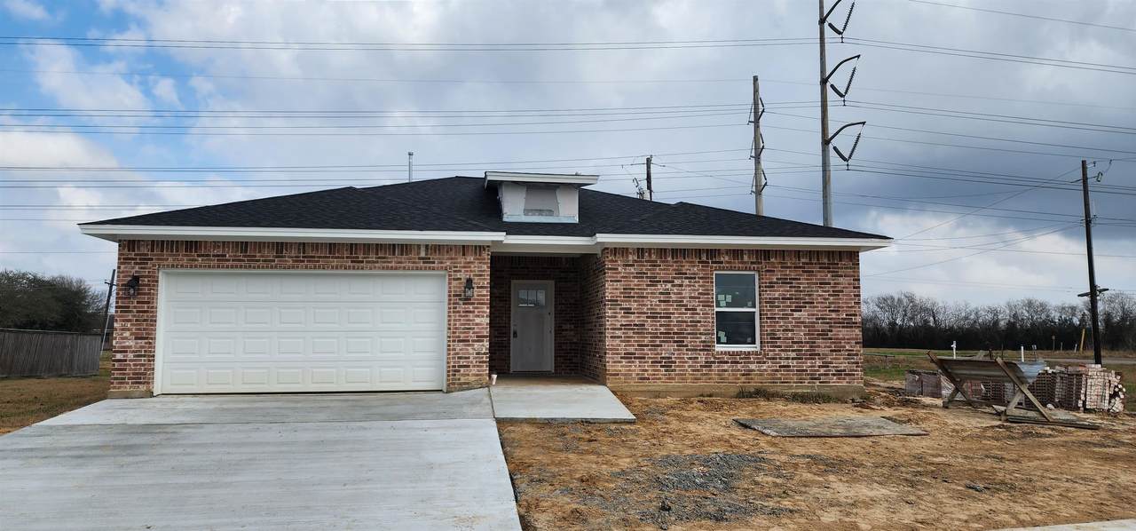 6920 Royal Meadows St - Photo 1