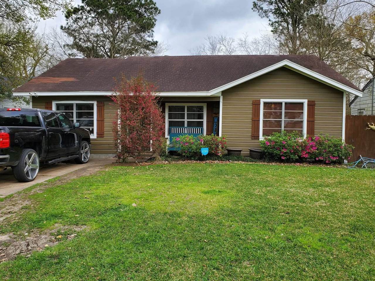 4275 Winston Dr. - Photo 1