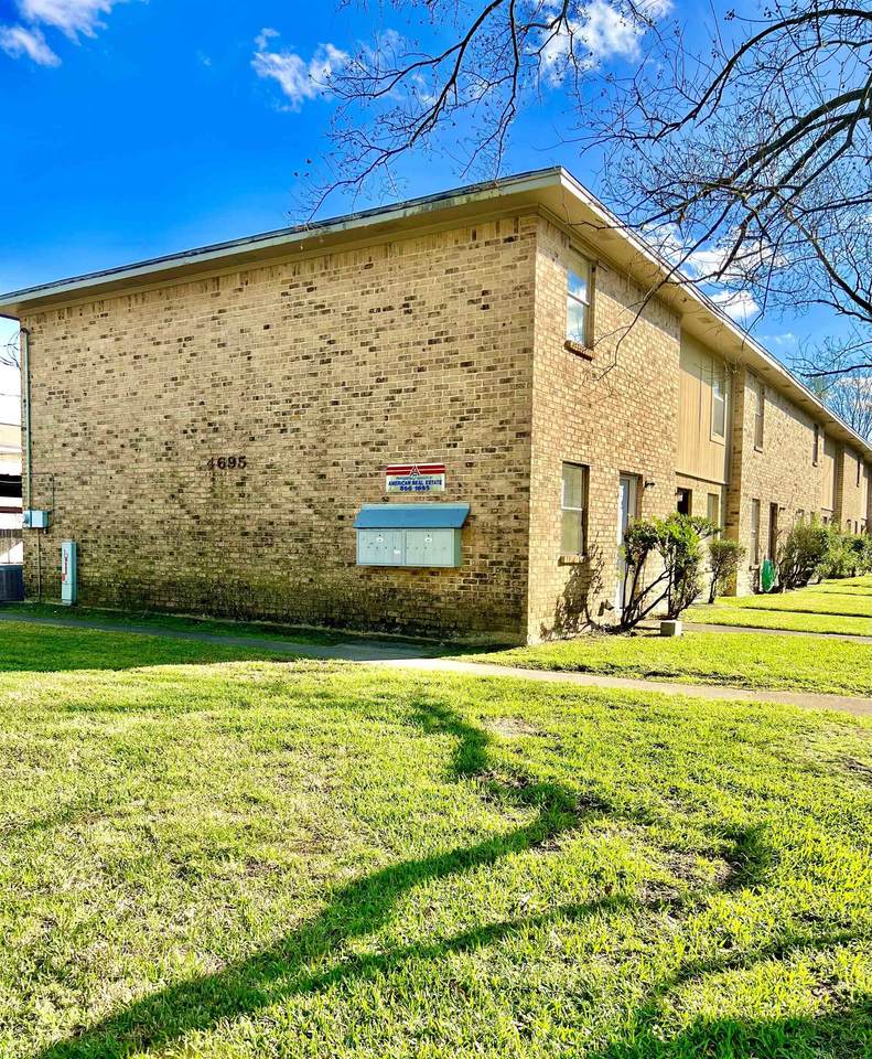 4695 Collier - Photo 1