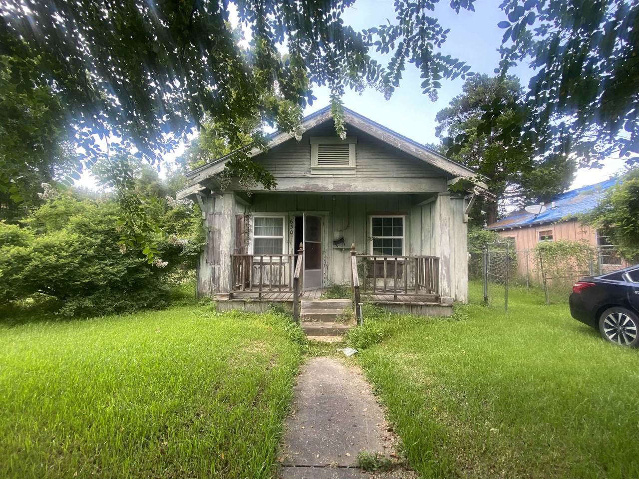 630 Prince St - Photo 1