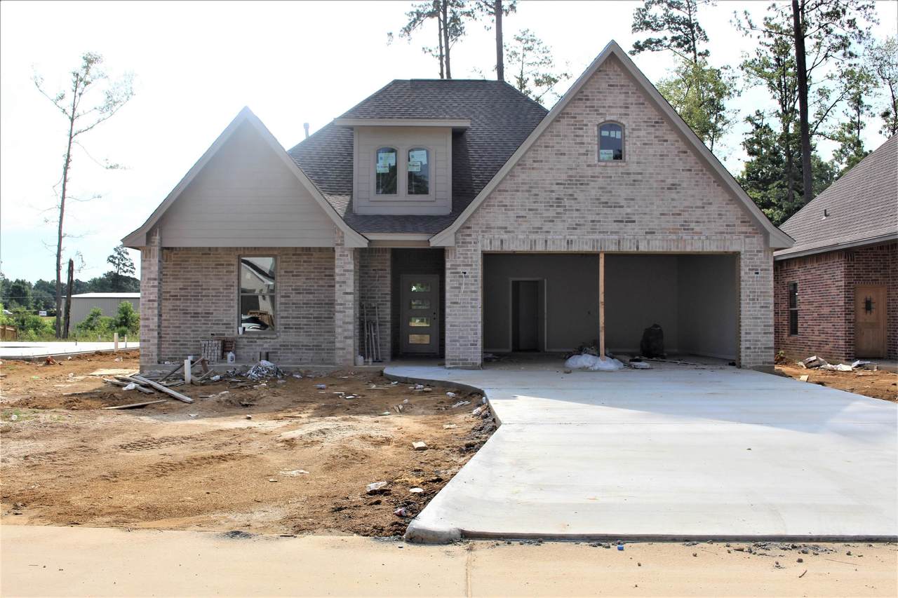 310 Long Leaf - Photo 1