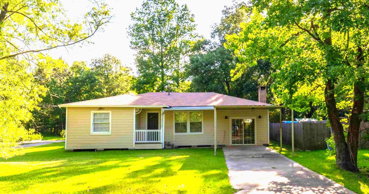 370 Sargent - Photo 1