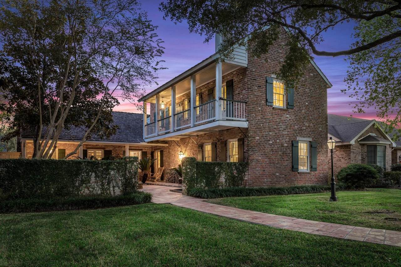 4335 Thomas Park - Photo 1