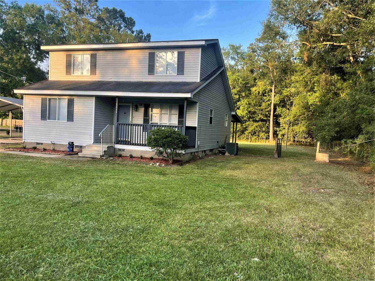 5608 Woodland - Photo 1