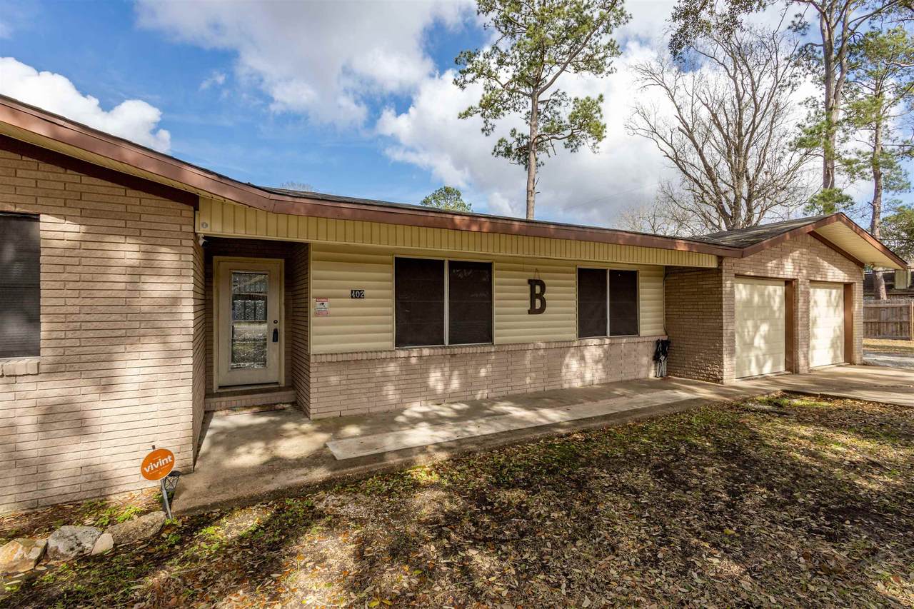 402 Bradford - Photo 1