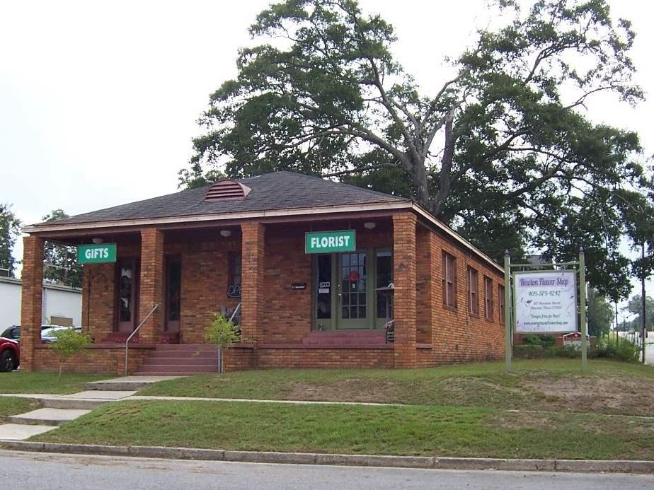 317 Houston St. - Photo 1