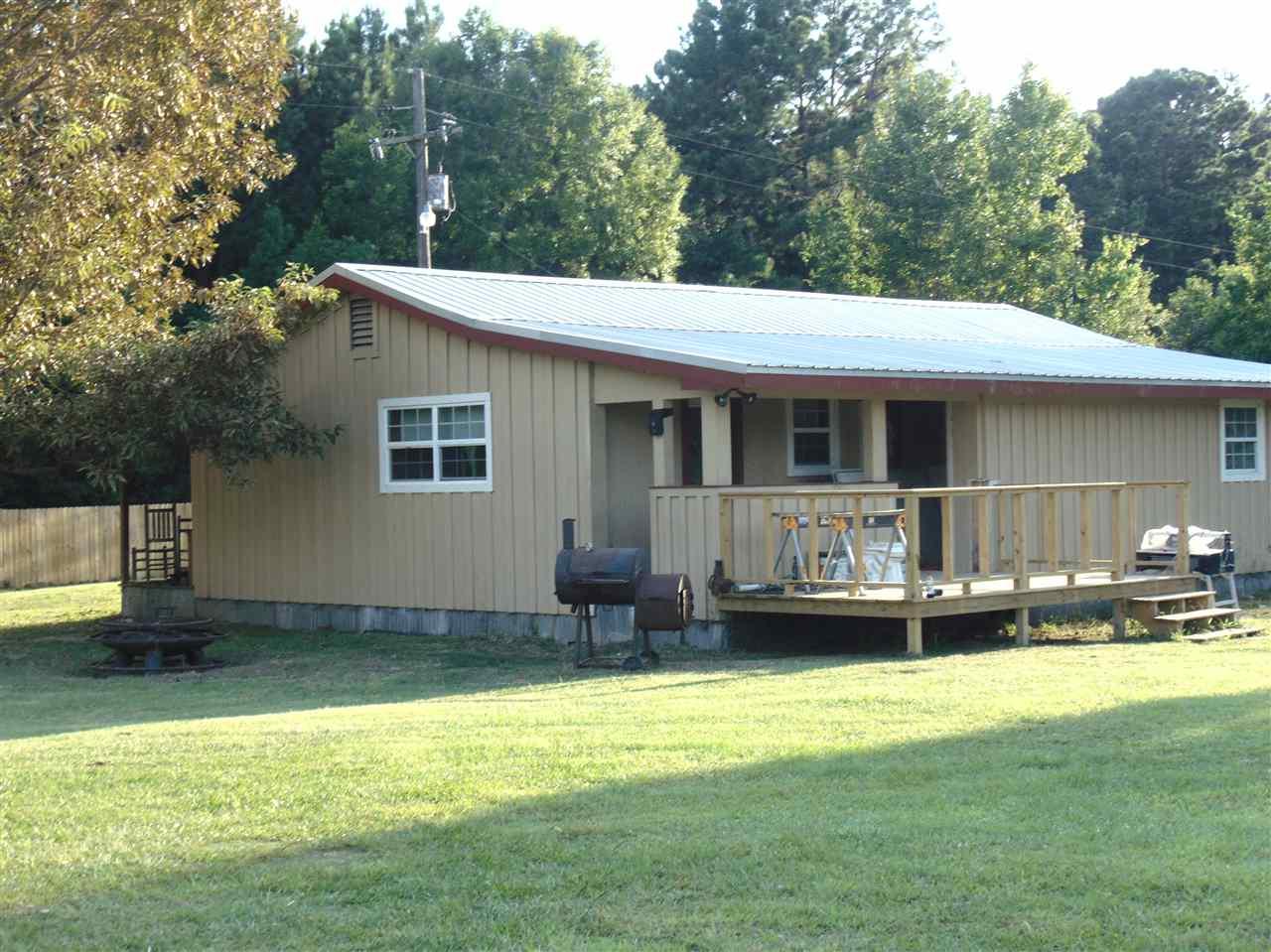 237 County Road 4426 - Photo 1