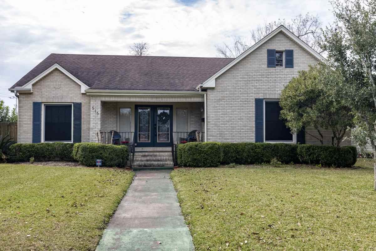 515 20th St. - Photo 1