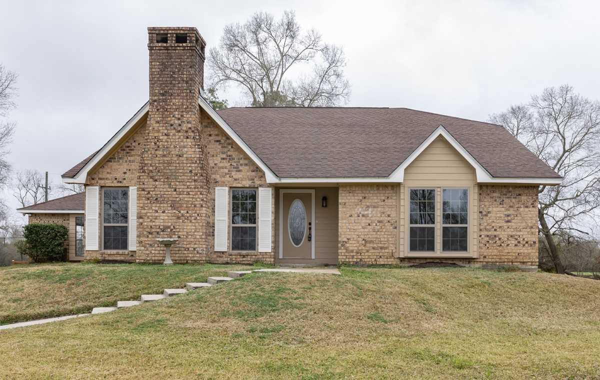 330 Pine Shadows Dr - Photo 1