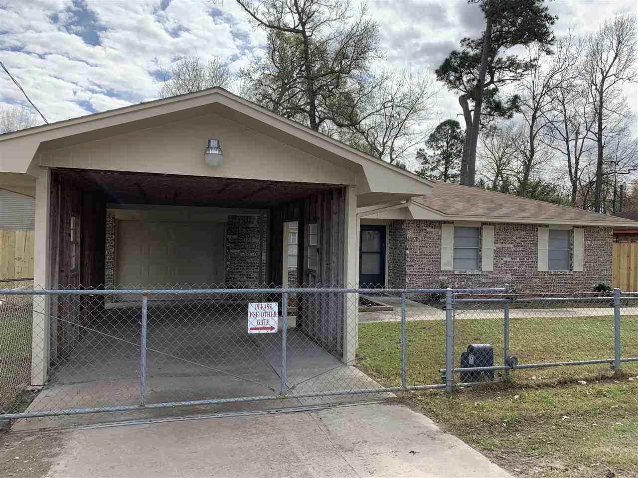 745 Park - Photo 1