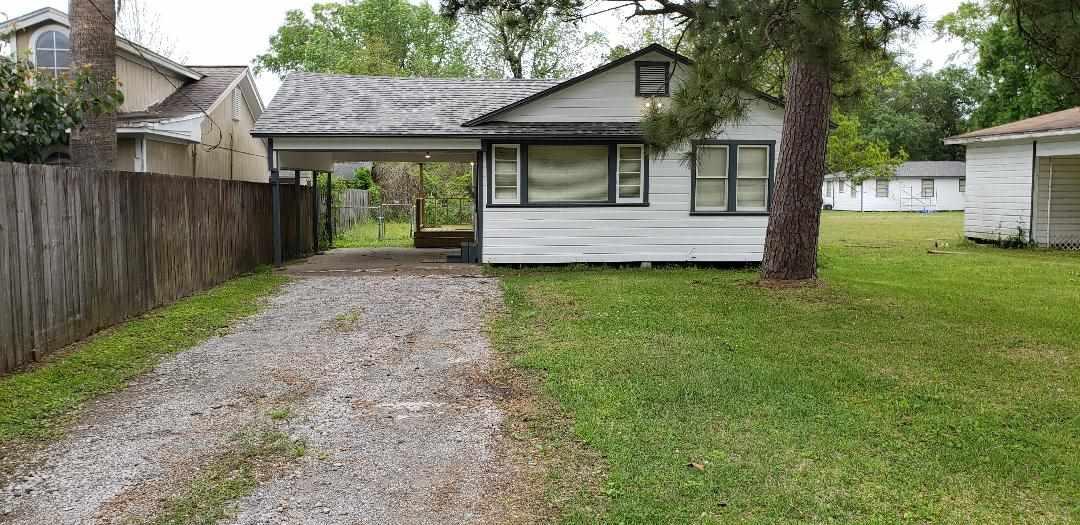 775 Lynn St - Photo 1