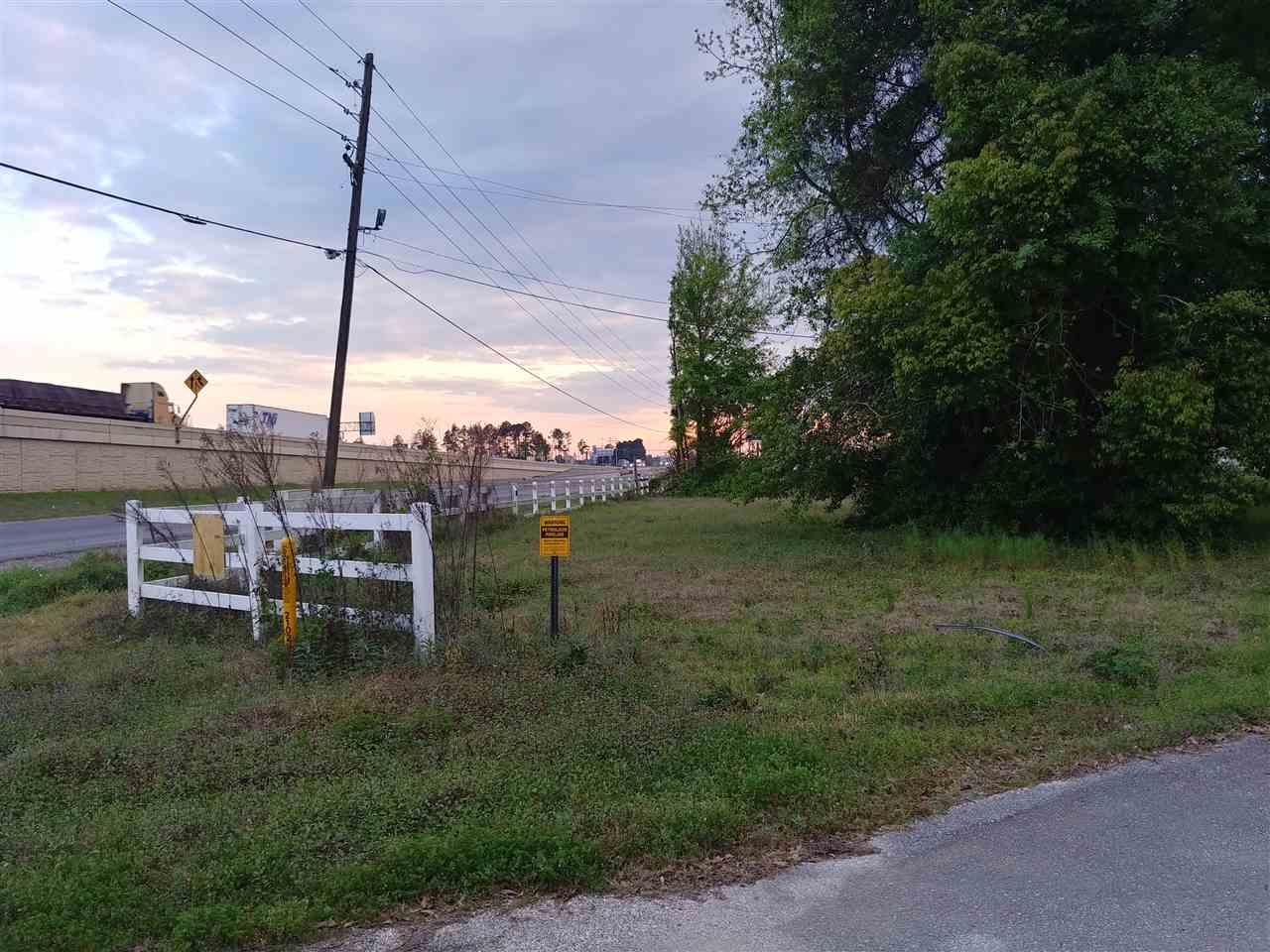 1380 Freeway Blvd. - Photo 1