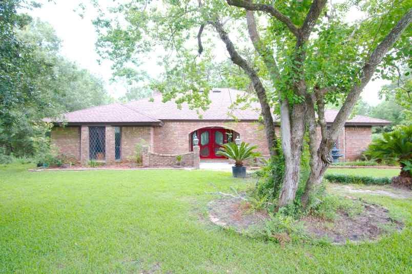 3046 Marilyn Court - Photo 1